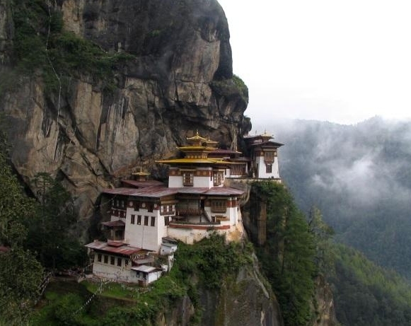 Eight Beautiful Sacred Spaces in the Himalayas