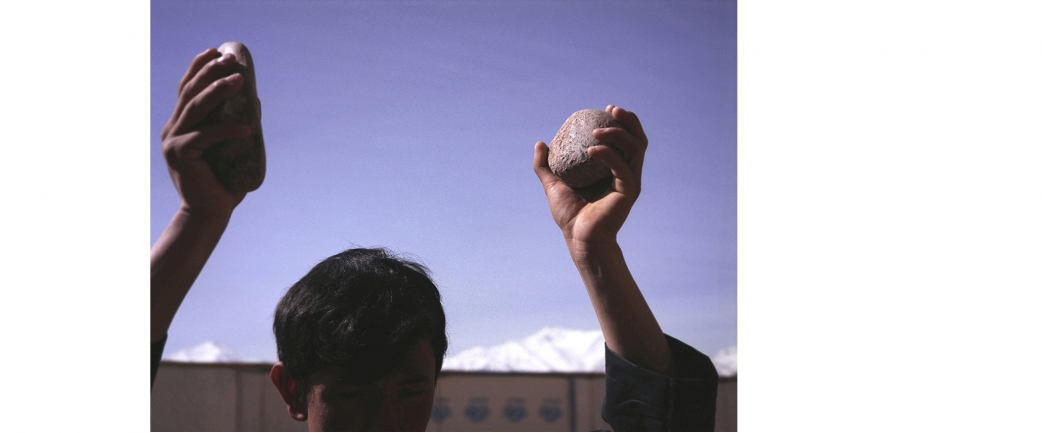 Art and Acts of Resistance in Clapping with Stones